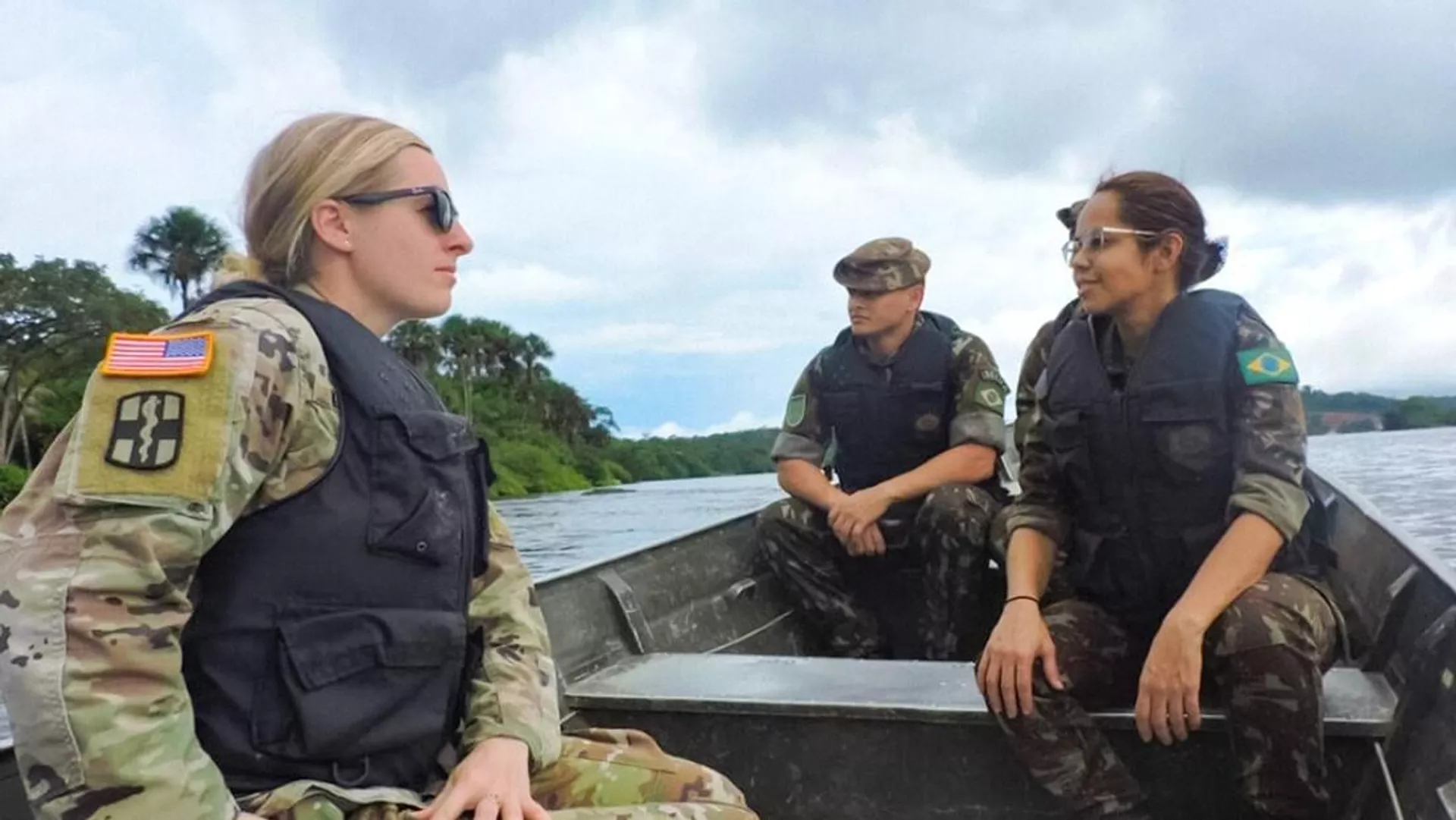 Militar do Exército dos EUA durante visita ao Brasil para preparar o exercício militar CORE 23 - Sputnik Brasil, 1920, 18.07.2024