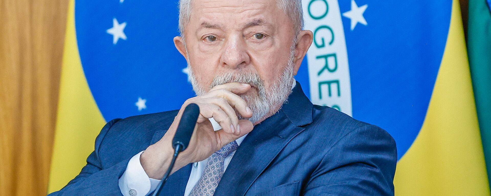 O presidente Luiz Inácio Lula da Silva durante reunião de relançamento do Conselho Nacional de Desenvolvimento Industrial (CNDI), em 6 de julho de 2023 - Sputnik Brasil, 1920, 26.02.2024