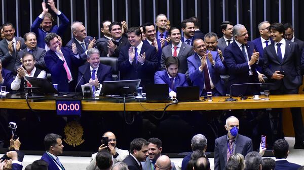 Votação da reforma tributária na Câmara dos Deputados, em 6 de julho de 2023 - Sputnik Brasil
