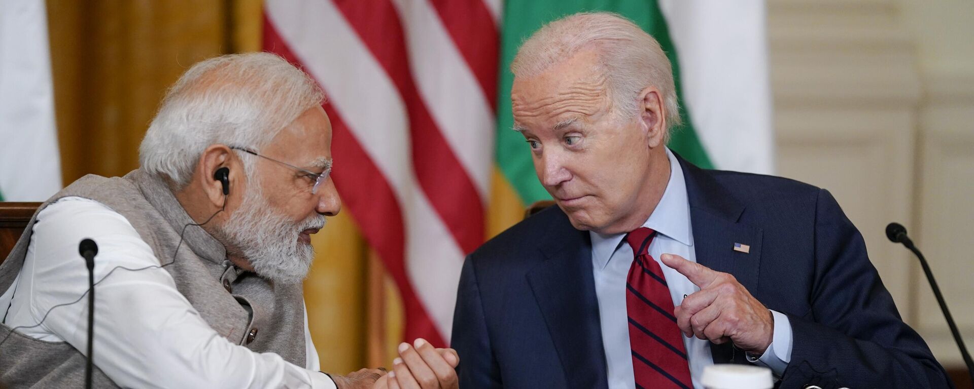 O presidente Joe Biden fala com o primeiro-ministro da Índia, Narendra Modi, e líderes empresariais americanos e indianos na Sala Leste da Casa Branca, 23 de junho de 2023, em Washington - Sputnik Brasil, 1920, 07.07.2023