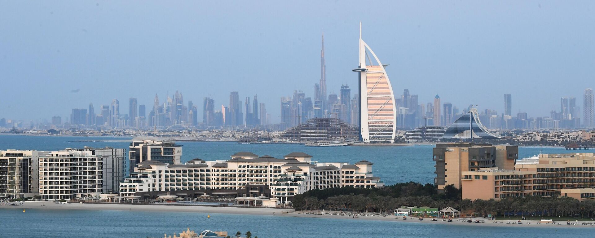 Dubai, nos Emirados Árabes Unidos (EAU) - Sputnik Brasil, 1920, 19.04.2026