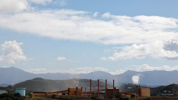 Panorama de fábrica de níquel da francesa SLN do grupo Eramet em Noumea, Nova Caledónia, França, 24 de julho de 2023 - Sputnik Brasil