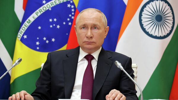 Vladimir Putin discursa na Cúpula do BRICS, em 23 de agosto de 2023 - Sputnik Brasil