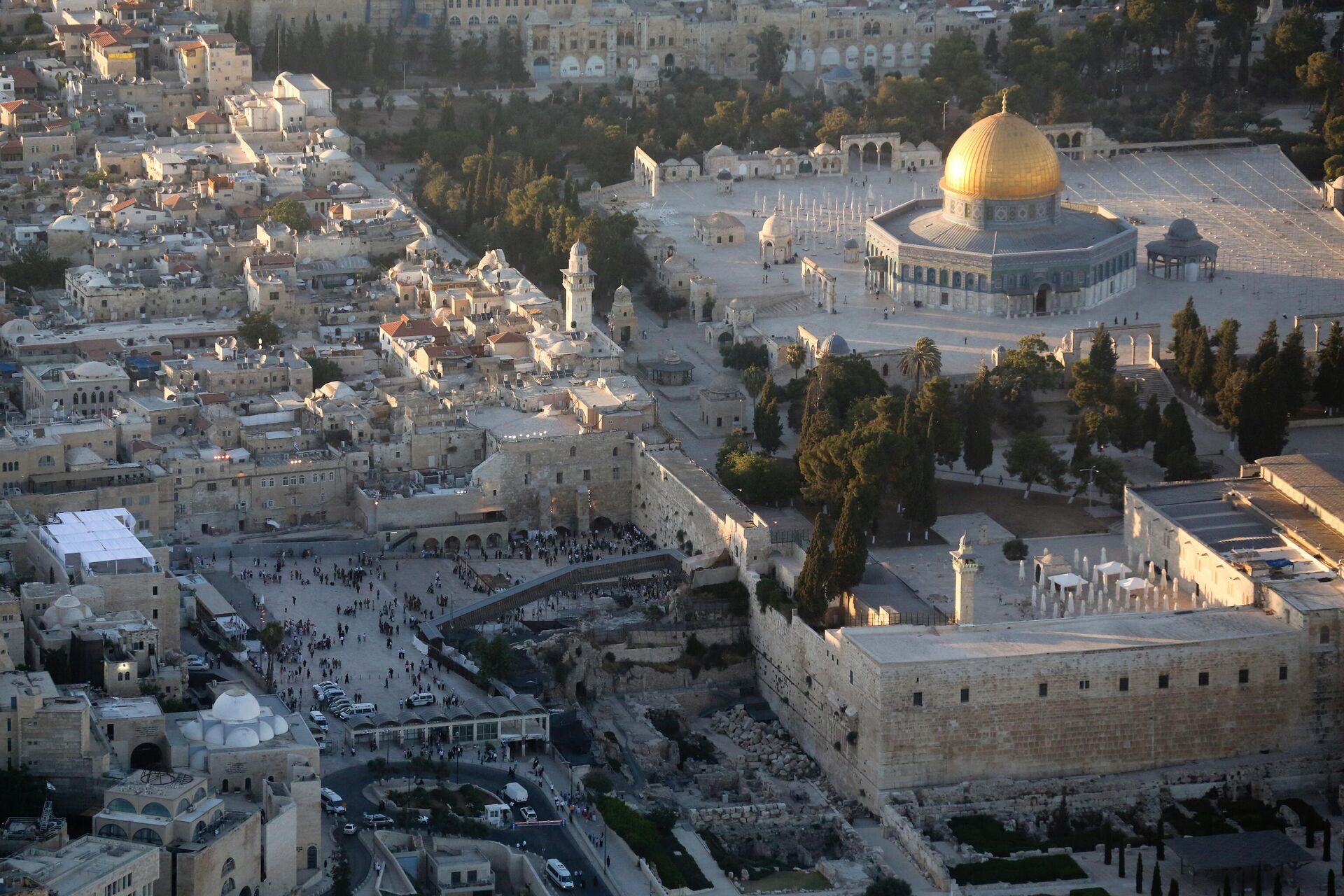 Vista aérea da antiga cidade de Jerusalém - Sputnik Brasil, 1920, 19.10.2023