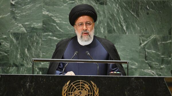 O presidente iraniano, Ebrahim Raisi, discursa na 78ª Assembleia Geral das Nações Unidas na sede da ONU na cidade de Nova York, 19 de setembro de 2023 - Sputnik Brasil