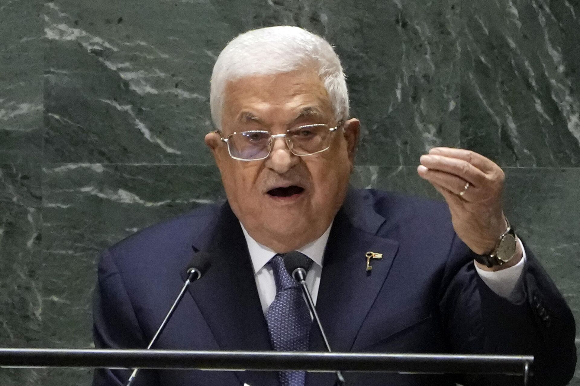 Presidente da Autoridade Palestina, Mahmoud Abbas, discursa na 78ª Assembleia Geral da ONU sobre a necessidade da solução de dois Estados, em 21 de setembro de 2023 - Sputnik Brasil, 1920, 30.05.2024