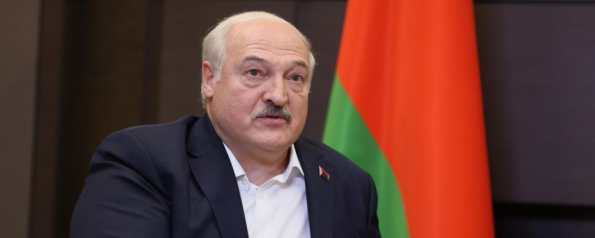 Presidente de Belarus, Aleksandr Lukashenko classificou os políticos poloneses como malucos - Sputnik Brasil, 1920, 22.09.2023