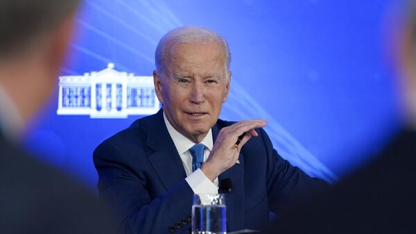 Joe Biden, presidente dos EUA, fala sobre a situação fiscal do país durante encontro do Conselho Presidencial de Consultores de Ciência e Tecnologia (PCAST, na sigla em inglês). São Francisco, 27 de setembro de 2023 - Sputnik Brasil