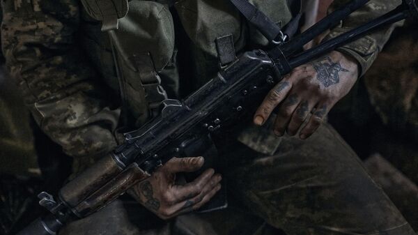 Soldado ucraniano na região de Donetsk, em 24 de abril de 2023 - Sputnik Brasil