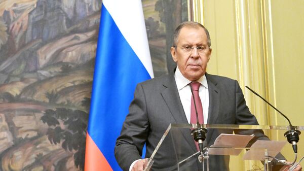 O ministro das Relações Exteriores da Rússia, Sergei Lavrov, durante uma coletiva de imprensa após uma reunião com o secretário-geral da Liga Árabe, Ahmed Aboul Gheit, em Moscou, em 9 de outubro de 2023 - Sputnik Brasil