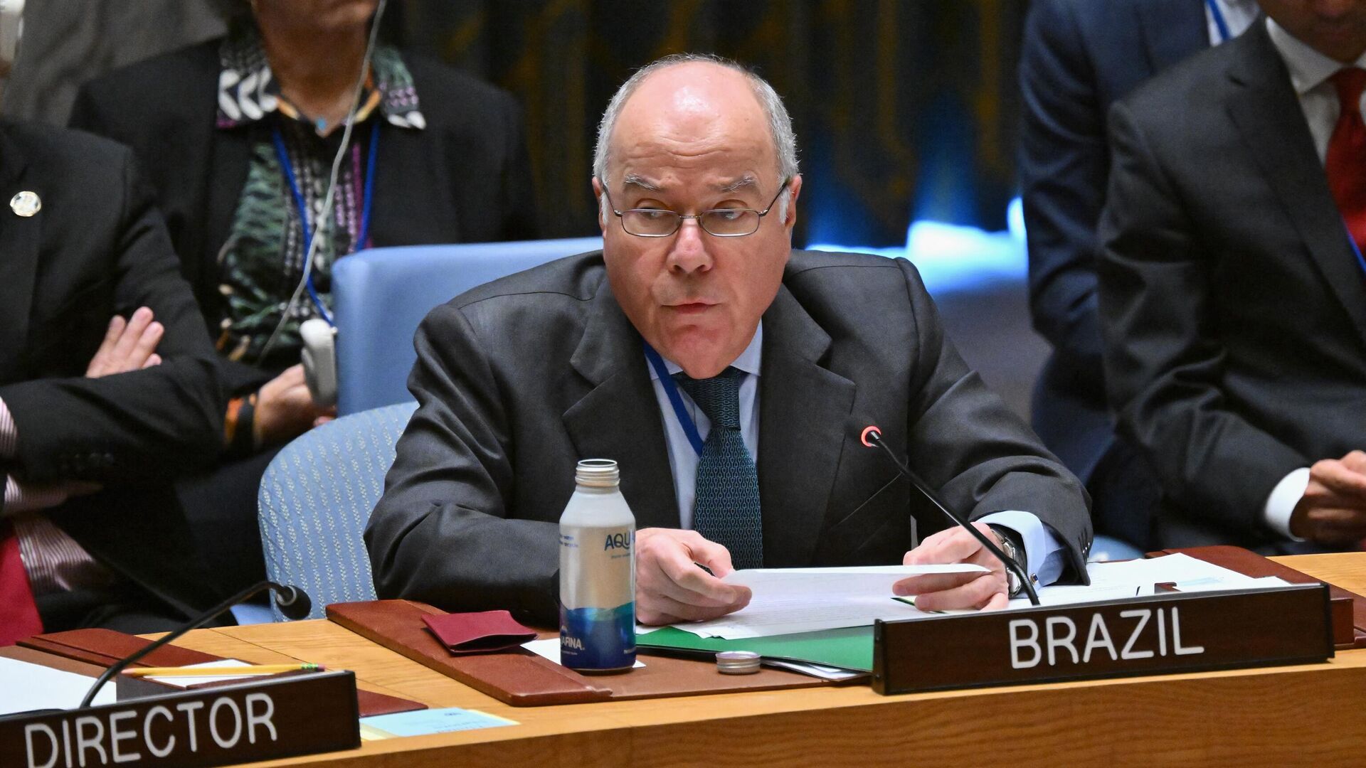 O chanceler brasileiro, Mauro Vieira, fala durante reunião do Conselho de Segurança de alto nível sobre a situação na Ucrânia, à margem da 78ª Assembleia Geral da ONU, na sede da ONU em Nova York. EUA, 20 de setembro de 2023 - Sputnik Brasil, 1920, 18.10.2023