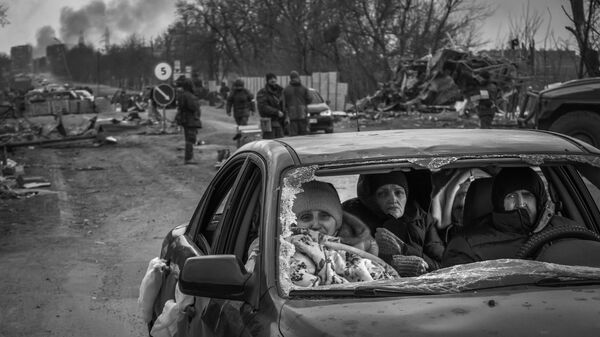 Foto da série em preto e branco Zarevo, que ganhou o Grande Prêmio no Concurso Internacional de Fotojornalismo Andrei Stenin, 2023 - Sputnik Brasil