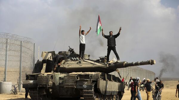 Militantes do Hamas durante incursão ao território israelense. Israel, 7 de outubro de 2023 - Sputnik Brasil