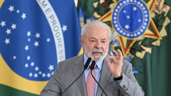 O presidente brasileiro, Luiz Inácio Lula da Silva, durante o lançamento do projeto de transição energética Combustível do Futuro. Palácio do Planalto, Brasília (DF), 14 de setembro de 2023 - Sputnik Brasil