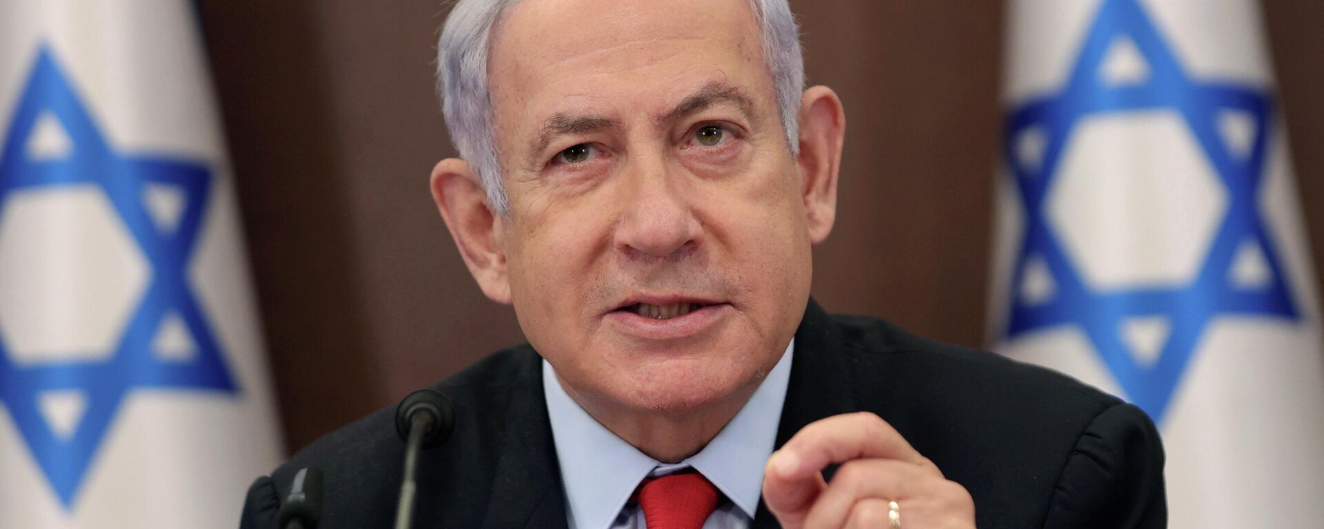 Benjamin Netanyahu, primeiro-ministro de Israel, durante reunião do seu governo em Jerusalém, em 30 de julho de 2023 - Sputnik Brasil, 1920, 23.12.2023