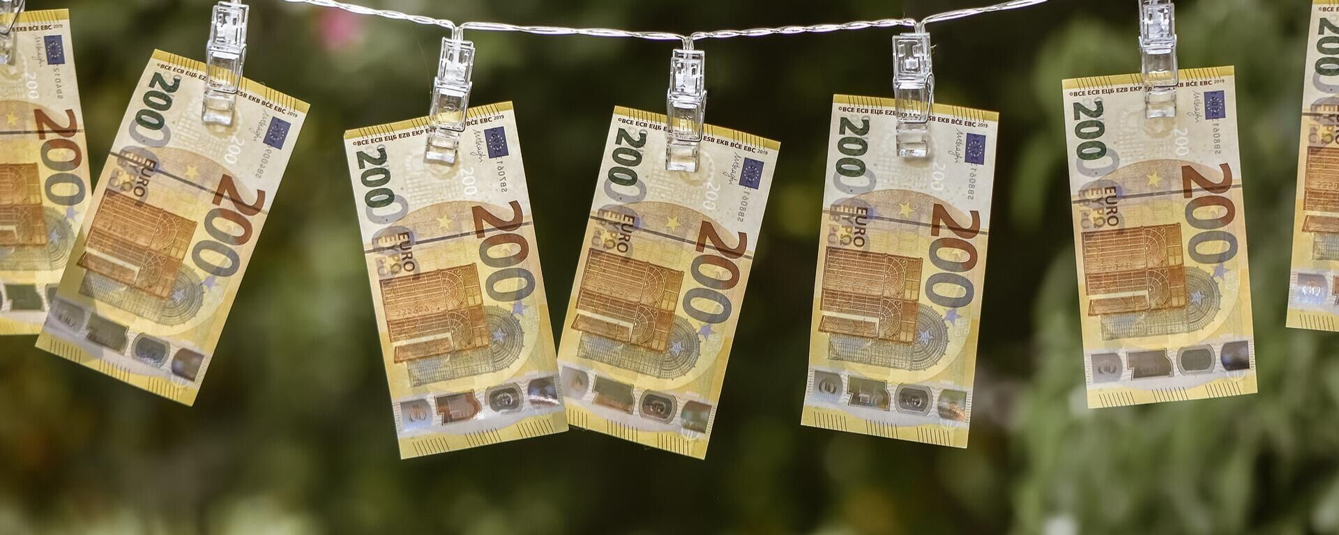 Notas de euro - Sputnik Brasil, 1920, 03.12.2025