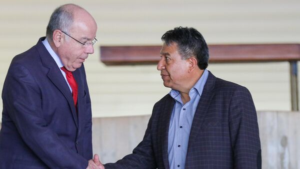 O vice-presidente da Bolívia, David Choquehuanca Céspedes, é recebido pelo chanceler Mauro Vieira, no Palácio Itamaraty - Sputnik Brasil