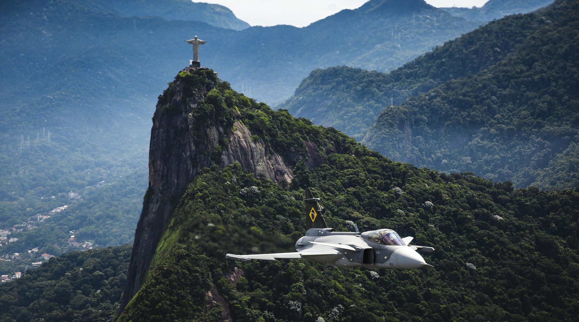 F-39E Gripen sobrevoando o Rio de Janeiro (RJ) em 19 de abril de 2021 - Sputnik Brasil, 1920, 17.05.2024
