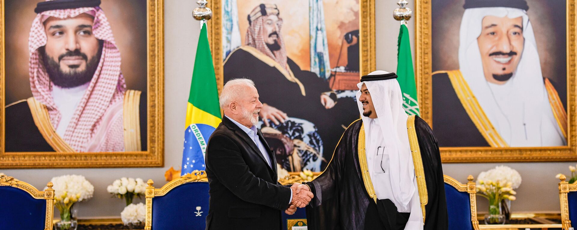 Presidente da República, Luiz Inácio Lula da Silva, desembarca em Riad, Arábia Saudita, 28 de novembro de 2023 - Sputnik Brasil, 1920, 29.11.2023
