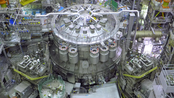 JT-60SA, o maior reator de fusão nuclear do tipo tokamak do mundo. Japão, 1º de dezembro de 2023 - Sputnik Brasil