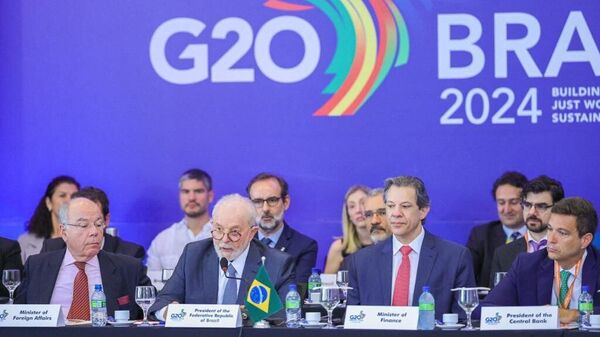 Lula discursa em reunião do G20, no Palácio do Itamaraty. Brasília, 13 de dezembro de 2023 - Sputnik Brasil