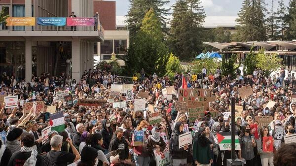 Protesto estudantil pró-Palestina nos EUA - Sputnik Brasil