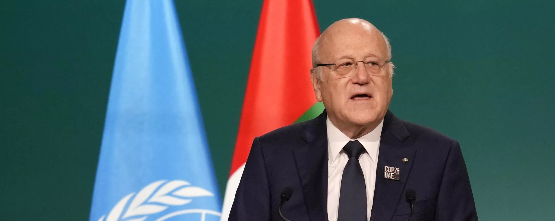 Najib Mikati durante uma sessão plenária na COP28, em Dubai. Emirados Árabes Unidos, 2 de dezembro de 2023 - Sputnik Brasil, 1920, 30.07.2024