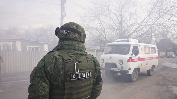 Equipe do JCCC após bombardeio feito pelas Forças Armadas Ucranianas em Donetsk - Sputnik Brasil