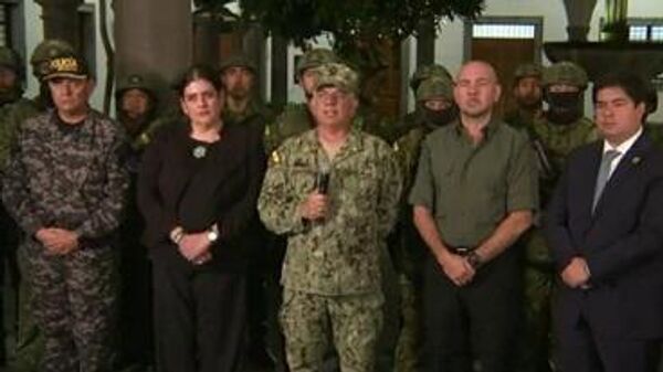'Nenhuma atitude terrorista nos fará parar', diz líder do Exército do Equador (VÍDEO) - Sputnik Brasil