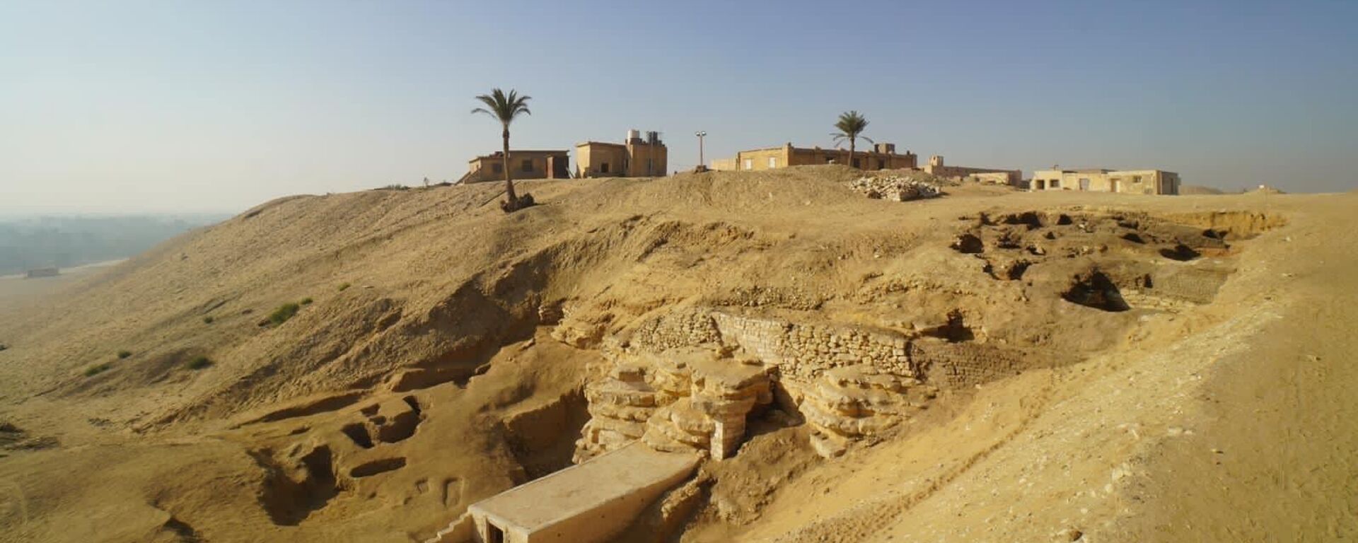 Localização da câmara mortuária talhada em pedra de 4.000 anos em Saqqara, Egito - Sputnik Brasil, 1920, 20.07.2024