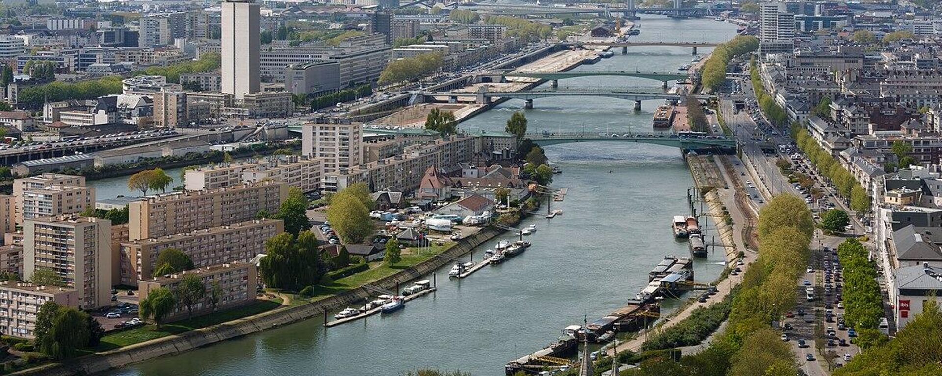 Vista do rio Sena na cidade de Rouen, uma das principais da região norte da França - Sputnik Brasil, 1920, 16.01.2024