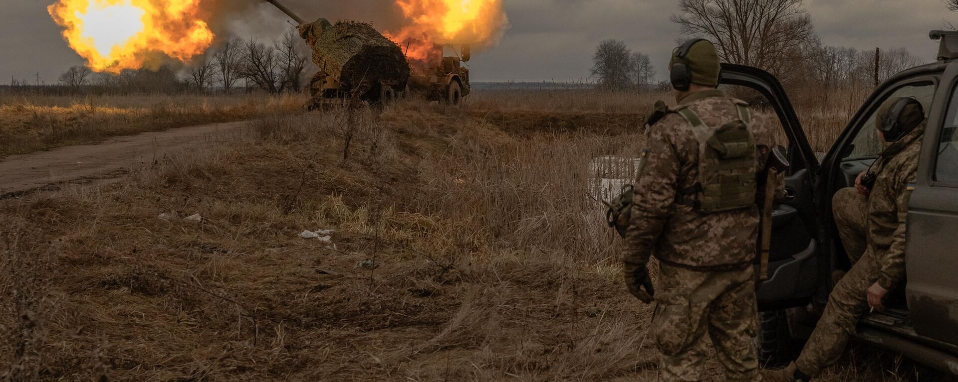 O obuseiro Archer de fabricação sueca, operado por militares ucranianos da 45ª Brigada de Artilharia, dispara contra posições russas, na região de Donetsk, em 20 de janeiro de 2024 - Sputnik Brasil, 1920, 23.01.2024