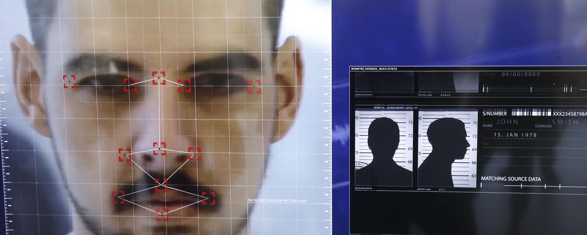 Demonstração de software que o Disque Denúncia passa a usar em parceria com The Staff of Security, em que compartilha seu banco de dados de foragidos da Justiça com câmeras de segurança que usam sistema de reconhecimento facial - Sputnik Brasil, 1920, 14.02.2024