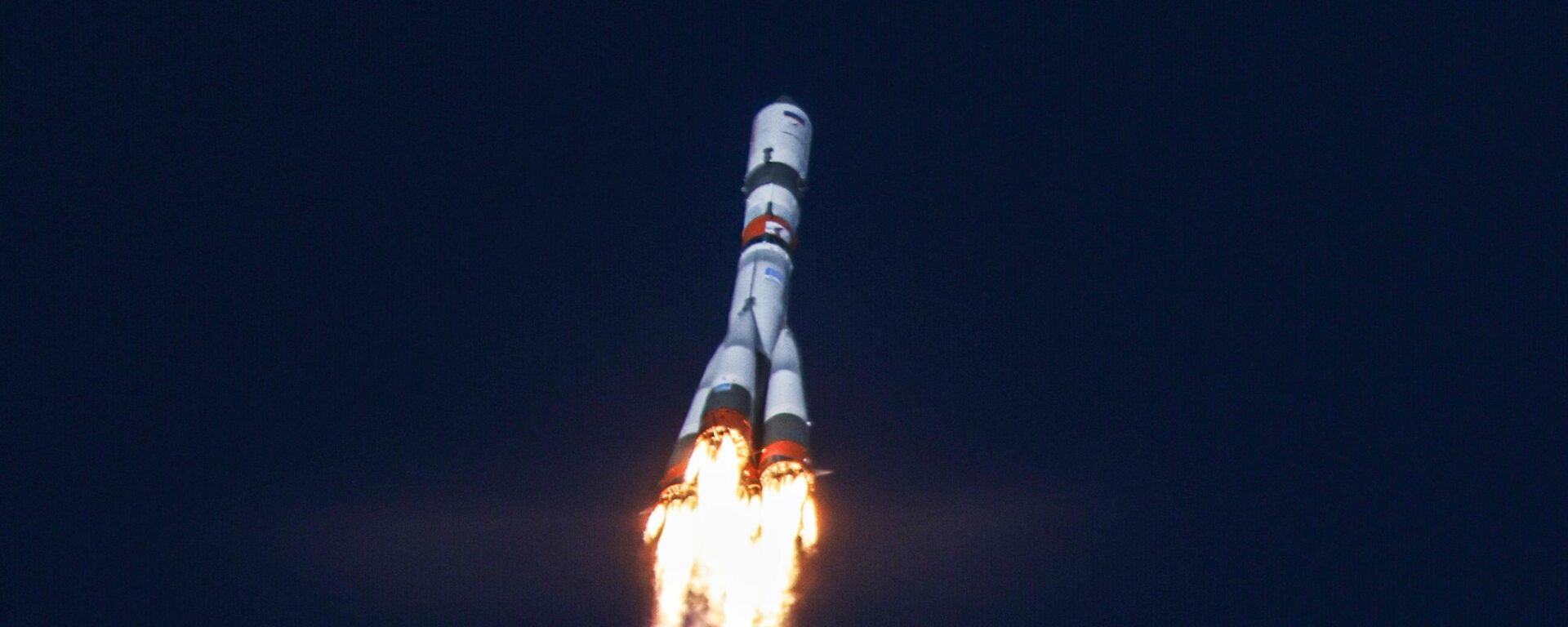O foguete Soyuz-2.1a com a espaçonave de carga Progress MS-22, com destino à Estação Espacial Internacional (ISS), decola de uma plataforma de lançamento no Cosmódromo de Baikonur, no Cazaquistão - Sputnik Brasil, 1920, 15.02.2024