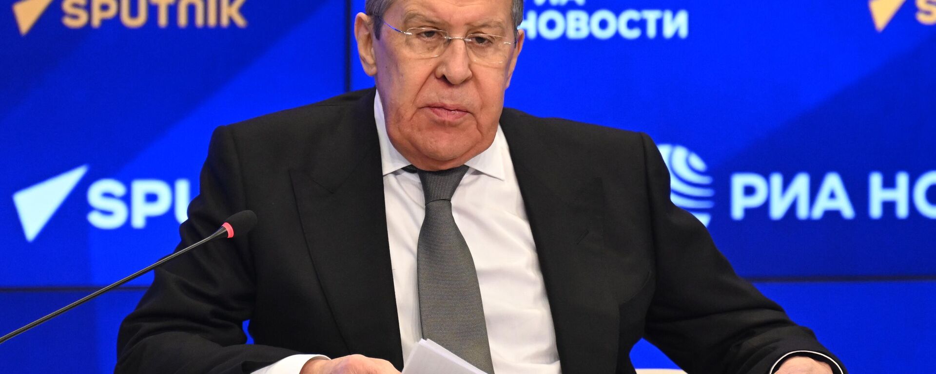 Ministro das Relações Exteriores da Rússia, Sergei Lavrov participa da conferência Euromaidan: a Década Perdida da Ucrânia, no centro internacional de imprensa Rossiya Segodnya, em Moscou - Sputnik Brasil, 1920, 30.05.2024