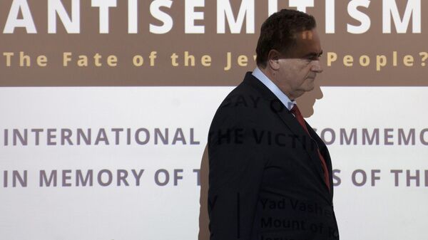 Israel Katz, ministro das Relações Exteriores de Israel, participa de evento anual para o dia internacional de comemoração em memória das vítimas do Holocausto no Yad Vashem, o Centro Mundial de Memória do Holocausto, em Jerusalém, 25 de janeiro de 2024 - Sputnik Brasil