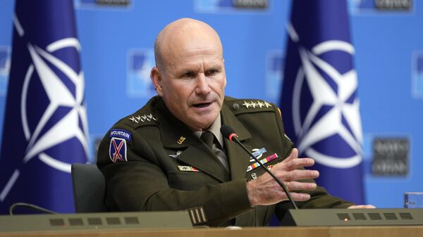 O general do Exército dos EUA, Christopher Gerard Cavoli, comandante do Comando Europeu dos Estados Unidos (SACEUR), em 9 de janeiro de 2023 - Sputnik Brasil