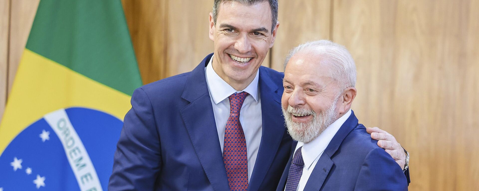 Presidente Luiz Inácio da Lula da Silva e presidente da Espanha, Pedro Sánchez, durante encontro bilateral. Brasília, 6 de março de 2024 - Sputnik Brasil, 1920, 06.03.2024