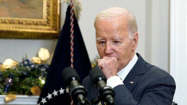 US President Joe Biden delivers remarks on aid to Ukraine - Sputnik Brasil