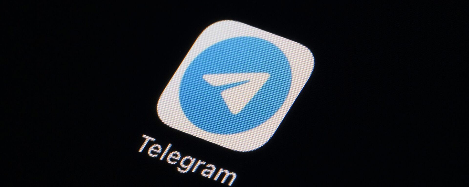 O ícone do aplicativo de mensagens instantâneas Telegram é visto em um smartphone em Marple, Pensilvânia, EUA, 28 de fevereiro de 2023 - Sputnik Brasil, 1920, 17.04.2024