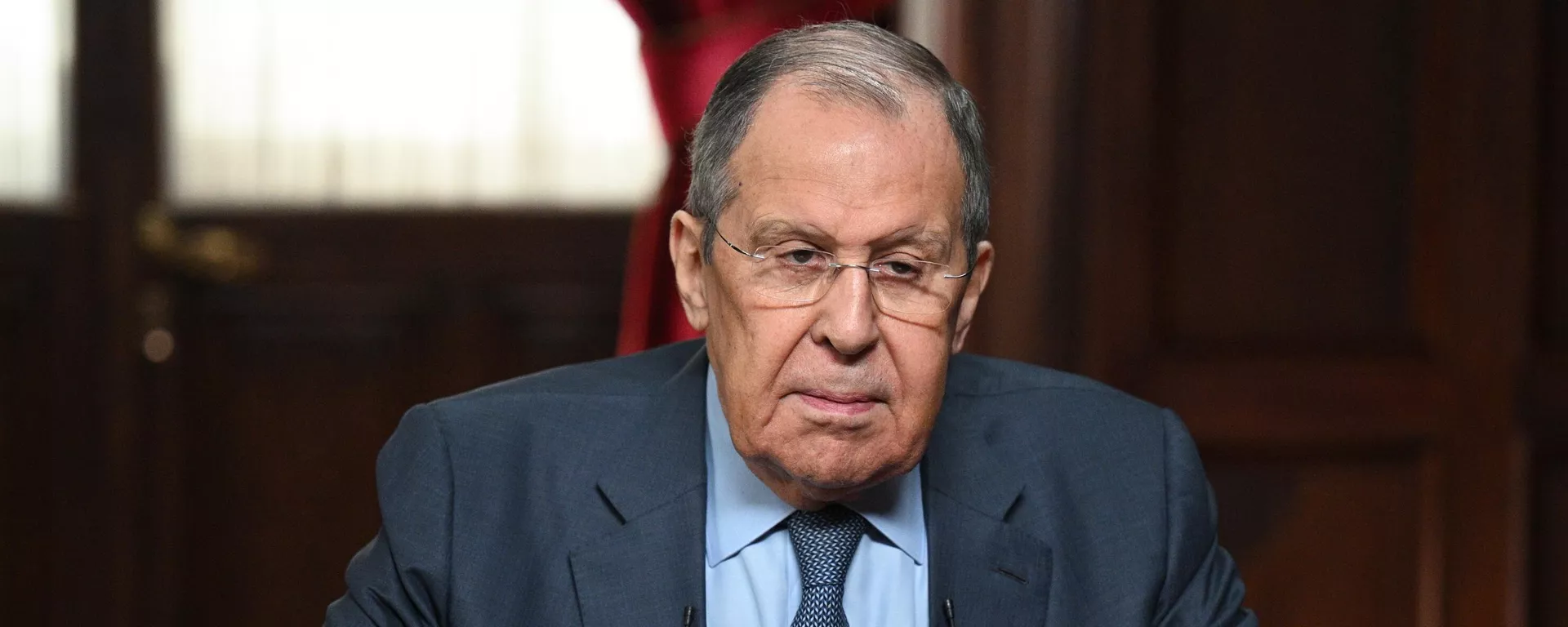 Ministro das Relações Exteriores da Rússia, Sergei Lavrov, dá uma grande entrevista à agência Sputnik e às rádios russas Komsomolskaya Pravda e Govorit Moskva, em 19 de abril de 2024 - Sputnik Brasil, 1920, 05.11.2024