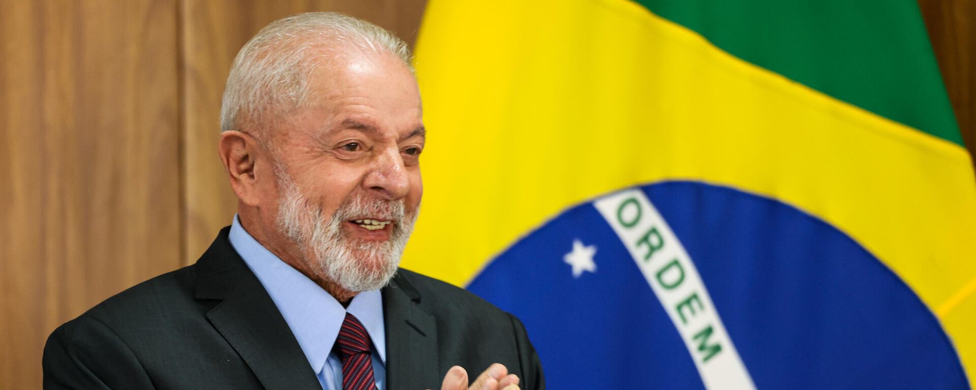 O presidente Luiz Inácio Lula da Silva durante café da manhã com jornalistas no Palácio do Planalto para falar sobre ações do governo. Brasília (DF), 23 de abril de 2024 - Sputnik Brasil, 1920, 23.04.2024