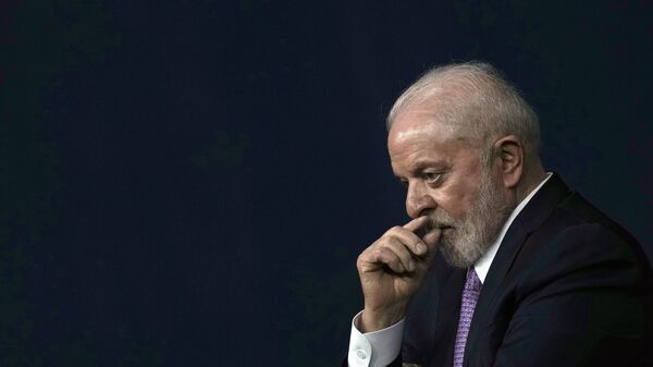 O presidente do Brasil, Luiz Inácio Lula da Silva, participa da cerimônia de posse do novo procurador-geral Paulo Gustavo Gonet Branco. Brasília, 18 de dezembro de 2023 - Sputnik Brasil