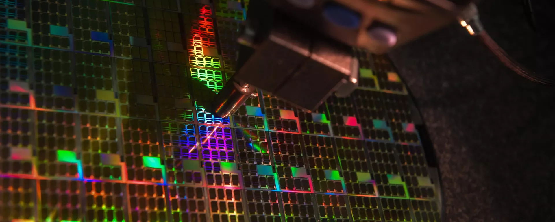 Produção de microchips Produção de microchips - Sputnik Brasil, 1920, 06.11.2025