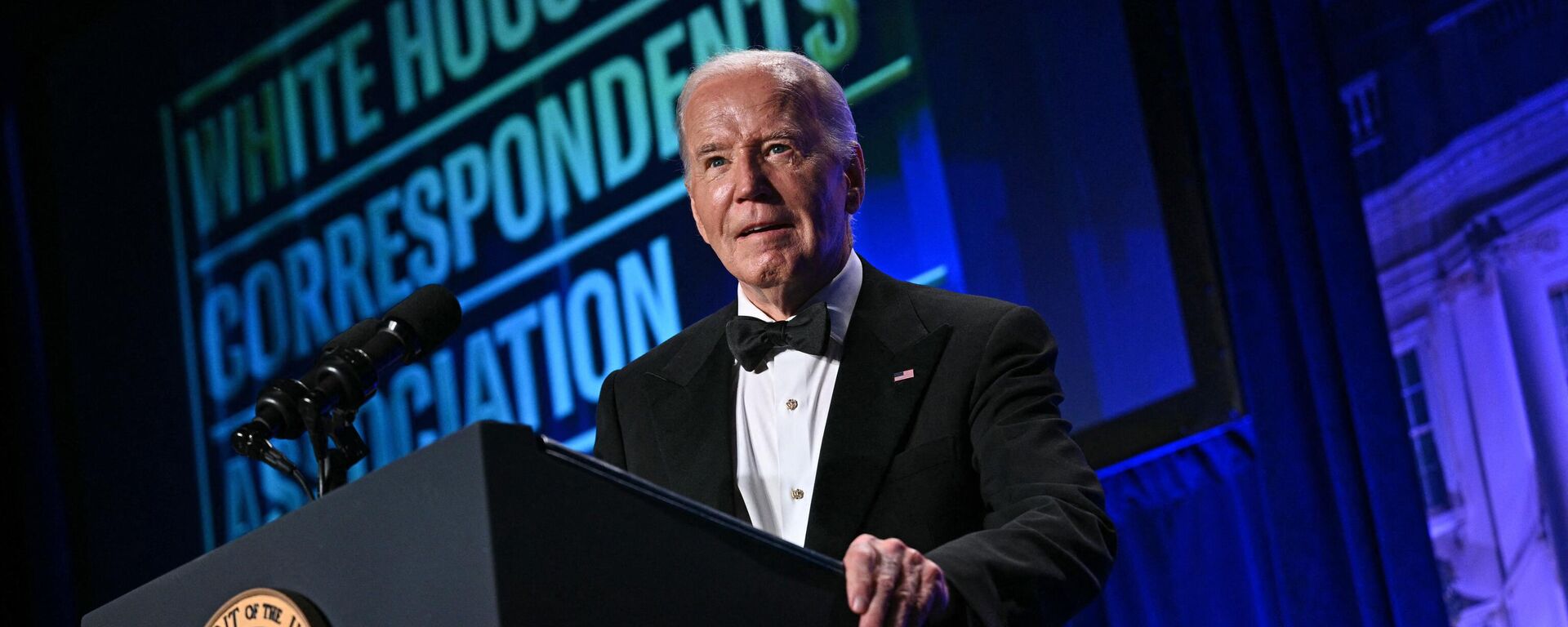 Joe Biden, presidente dos EUA, fala durante jantar da Associação de Correspondentes da Casa Branca (WHCA, na sigla em inglês), em Washington. EUA, 27 de abril de 2024 - Sputnik Brasil, 1920, 31.05.2024