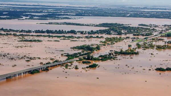 Município do Rio Grande do Sul alagado após as chuvas torrenciais; mais de 70% dos municípios gaúchos foram afetados pelas chuvas - Sputnik Brasil