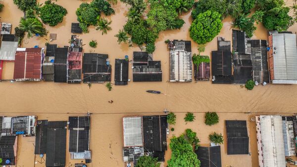 Enchente no município de Xapuri (AC) após cheia do rio Acre, em 2 de março de 2024 - Sputnik Brasil