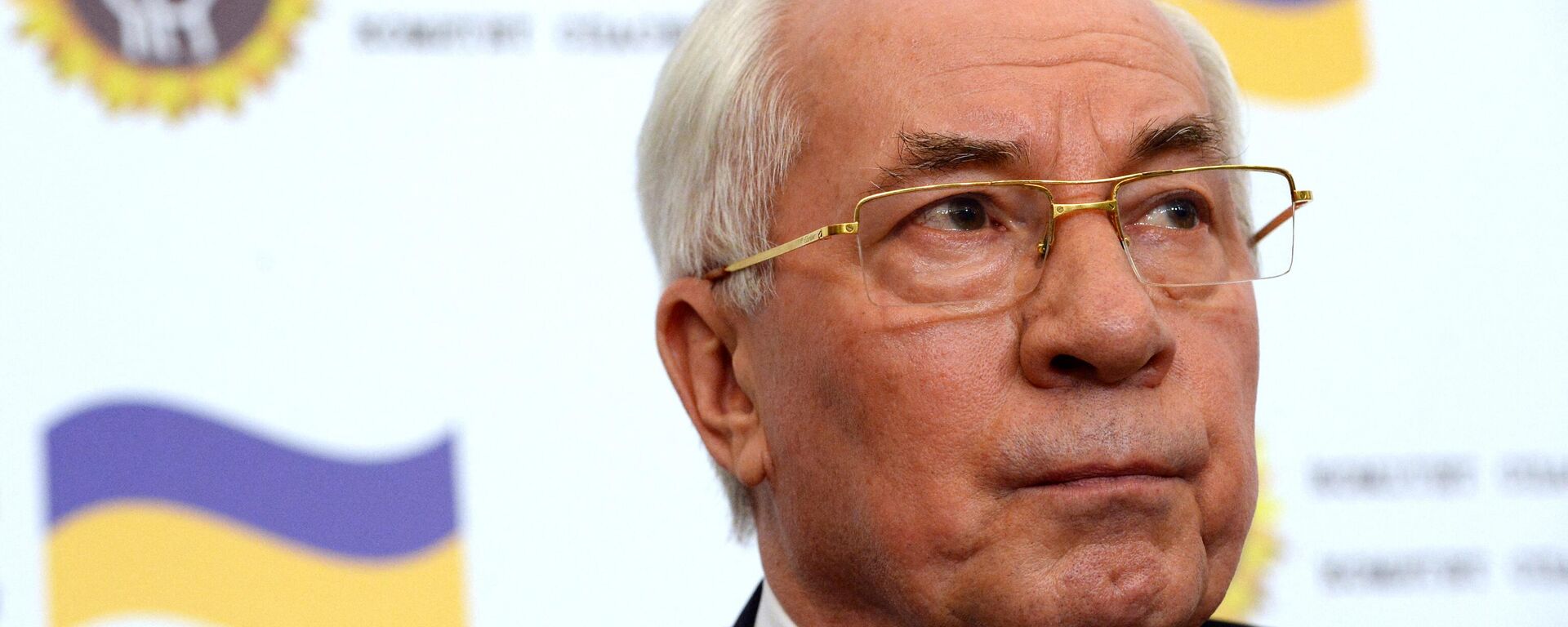 Nikolai Azarov, ex-primeiro-ministro da Ucrânia (2010-2014), durante coletiva de imprensa em Moscou, Rússia, 3 de agosto de 2015 - Sputnik Brasil, 1920, 12.05.2024