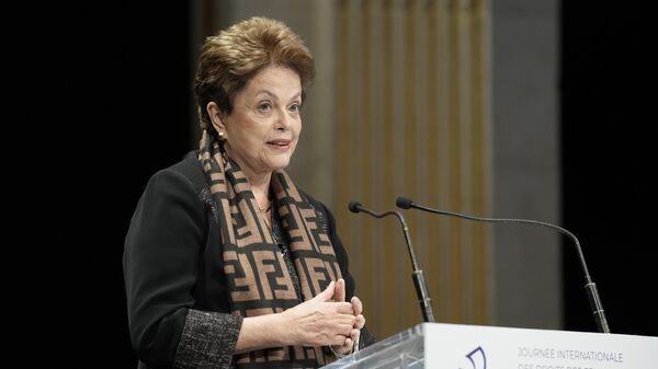 Dilma Rousseff, presidente do Novo Banco de Desenvolvimento (NBD), durante o evento do Dia Internacional da Mulher na Prefeitura de Paris, em 8 de março de 2024 - Sputnik Brasil