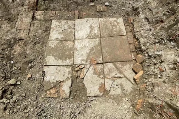 Arqueólogos descobriram a primeira piscina coberta romana de 1.600 anos na cidade portuária albanesa de Durres - Sputnik Brasil